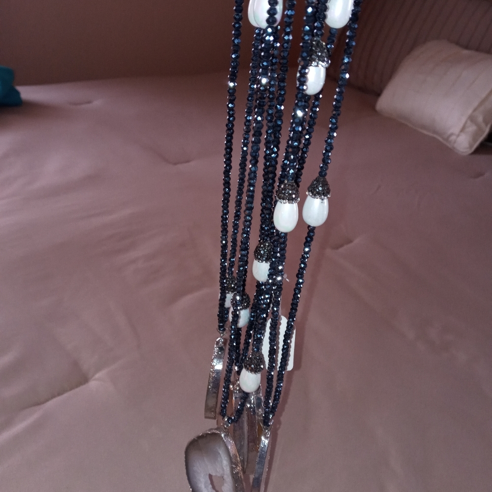 Necklace - Picture 5 of 7